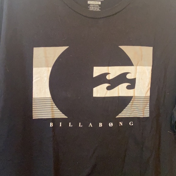 Black Billabong Tee - Picture 2 of 3